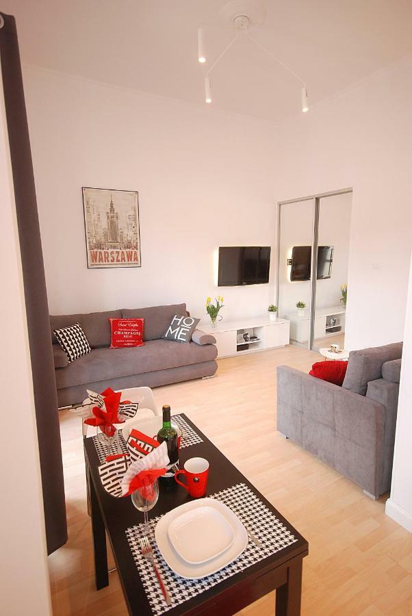 Nowy Apartament Wilcza Варшава Екстер'єр фото